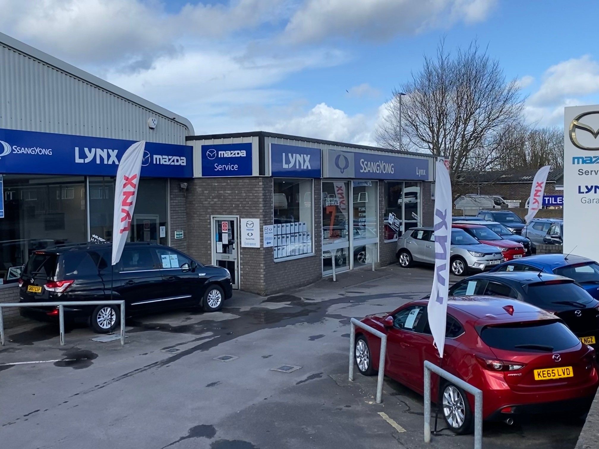 Lynx Garage Limited Car dealership in Yeovil AutoTrader